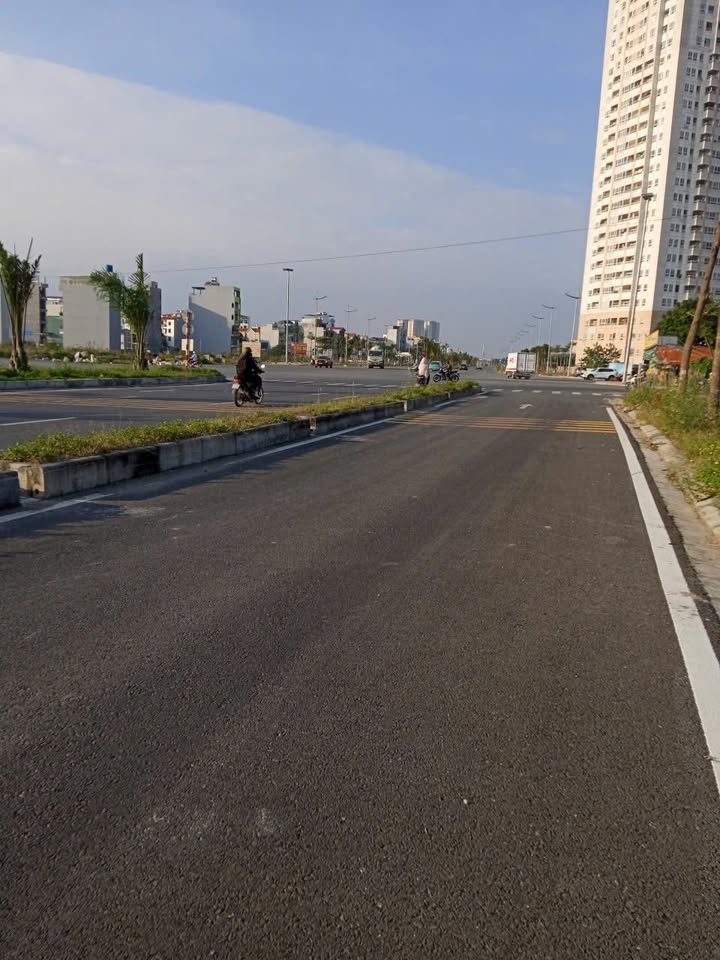 Đất Vân Canh Hoài Đức 85m² giá 10.9 tỷ - Ô tô vào tận nơi, vị trí đẹp!