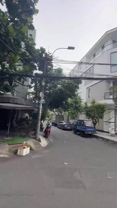 Bán Nhà Mặt Tiền Tên Lửa, Bình Tân 100m² giá 13.9 tỷ - Thang máy 350kg