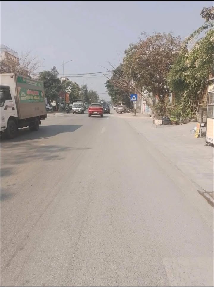 Nhà 2 tầng mặt đường QL45, phường Đông Sơn, 74m² giá 2 tỷ - Chính chủ bán gấp!