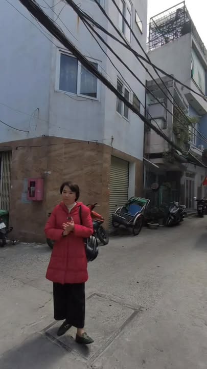 Nhà 2 tầng Trưng Nữ Vương, Hải Châu 100m² giá 4 tỷ - Full nội thất đẹp!