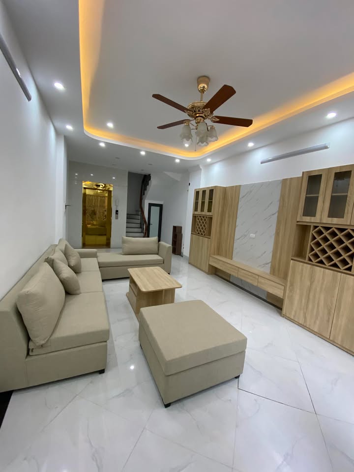 Nhà đẹp Nam Dư 47m² giá thỏa thuận - Thang máy, ô tô vào tận nơi!