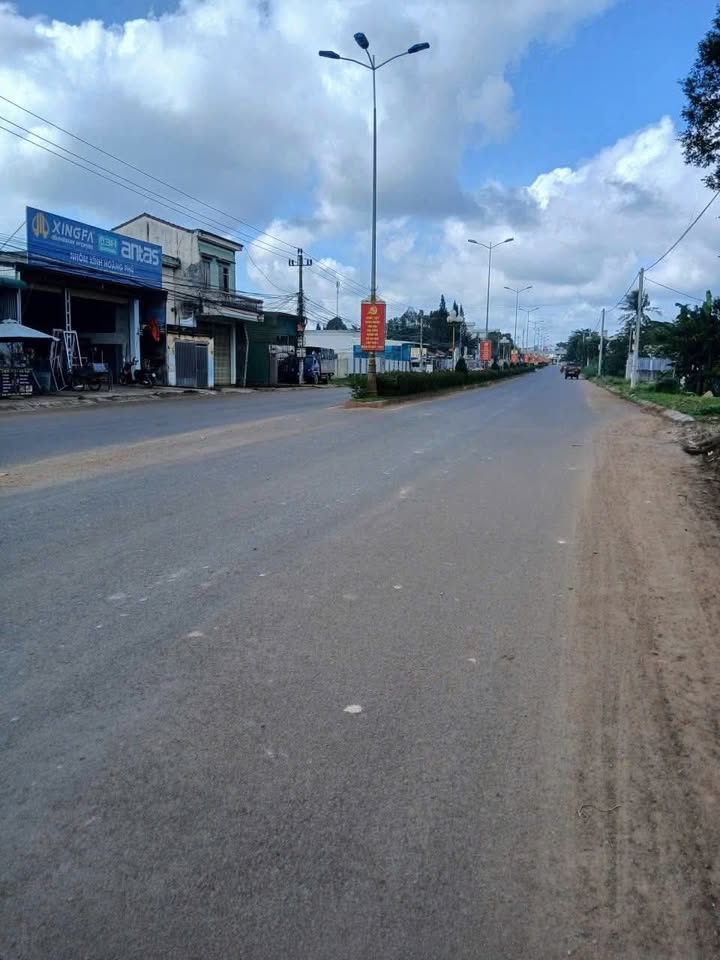 Lô đất 198m² xã Ea Đar giá 600 triệu - Tiềm năng sinh lời cao!