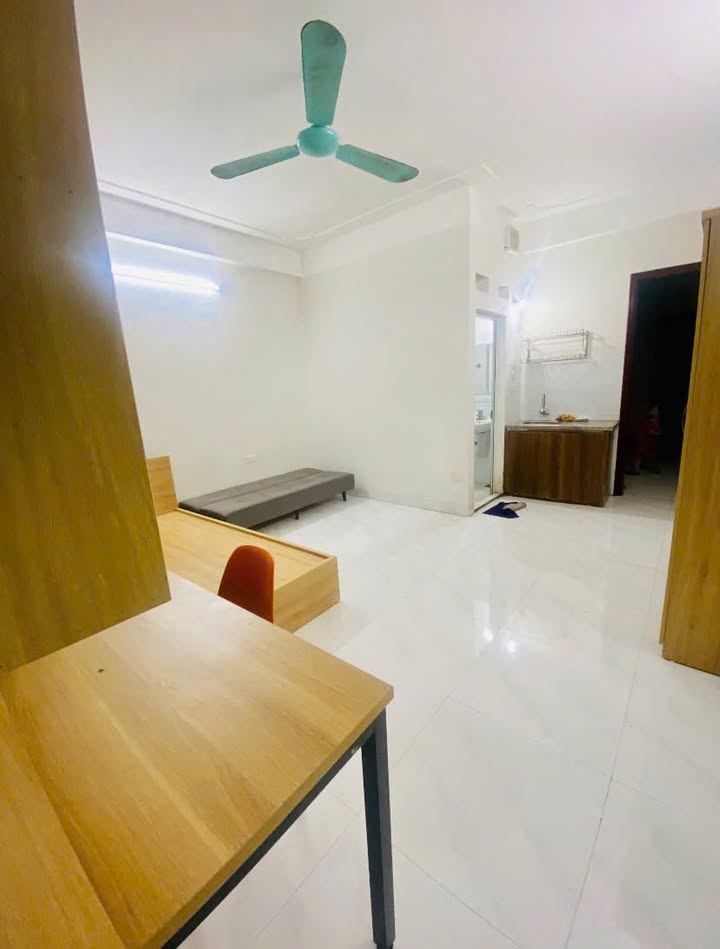 Cho thuê Studio tại Ngõ 44 Pháo Đài Láng, Đống Đa - Nội thất đầy đủ, giá thỏa thuận!