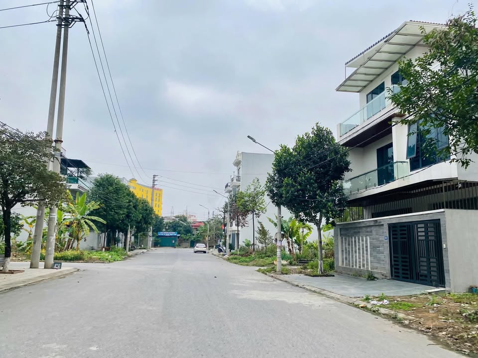 Đất trục chính Ao Cứu Hoả, Thanh Miếu 76.5m² giá 4 tỷ - Mặt tiền thoáng đãng!