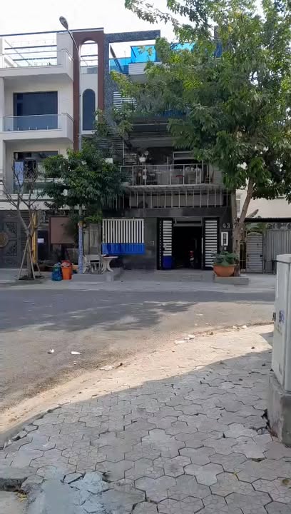 Nhà 2 lầu Thủ Đức 140m² giá 8 tỷ - Full nội thất, sẵn sàng ở ngay!