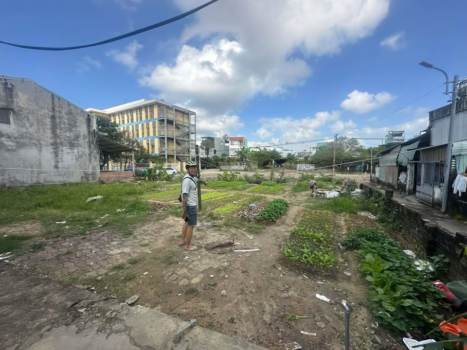 Bán đất Tôn Đản, Quận Cẩm Lệ 80m² giá 3 tỷ - Vị trí hiếm cho đầu tư sinh lời!