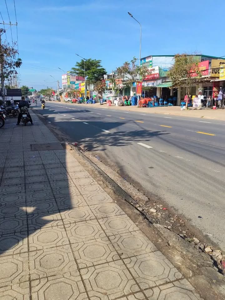 Đất nền thổ cư 145m² tại chợ Lộc An Bảo Lâm chỉ 650 triệu - Cơ hội đầu tư tuyệt vời!