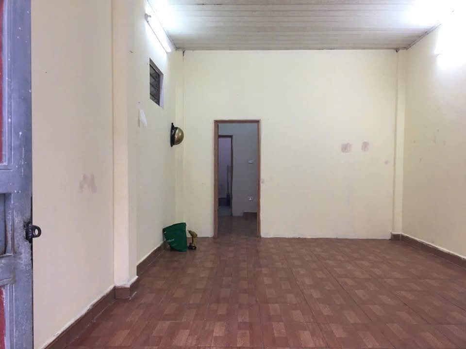 Nhà nguyên căn Vũ Xuân Thiều, Long Biên 1PN giá 4 triệu - An ninh tuyệt đối, cho thuê lâu dài!