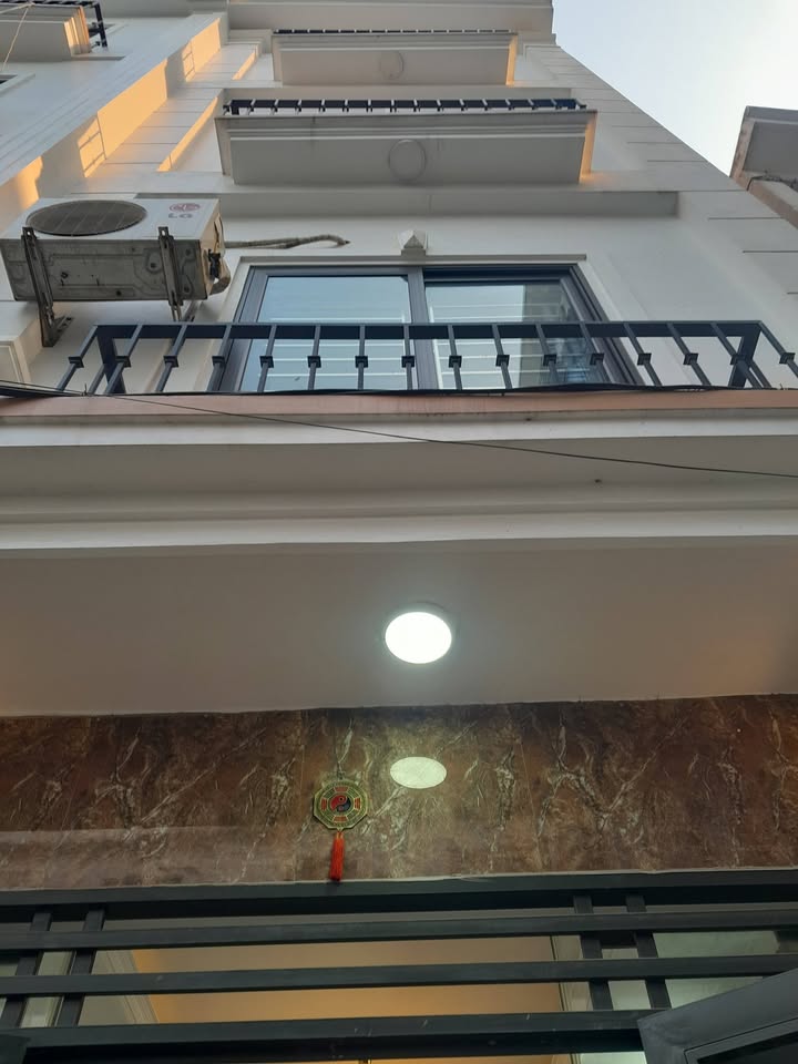 Nhà đẹp lô góc tại Đông Anh 40m² - Ô tô đỗ cửa, pháp lý rõ ràng!