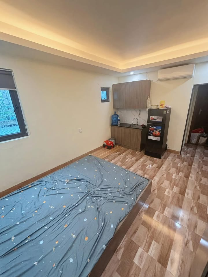 Căn hộ cho thuê ngõ 670 Nguyễn Khoái, 30m² - Nhà mới, nội thất đầy đủ