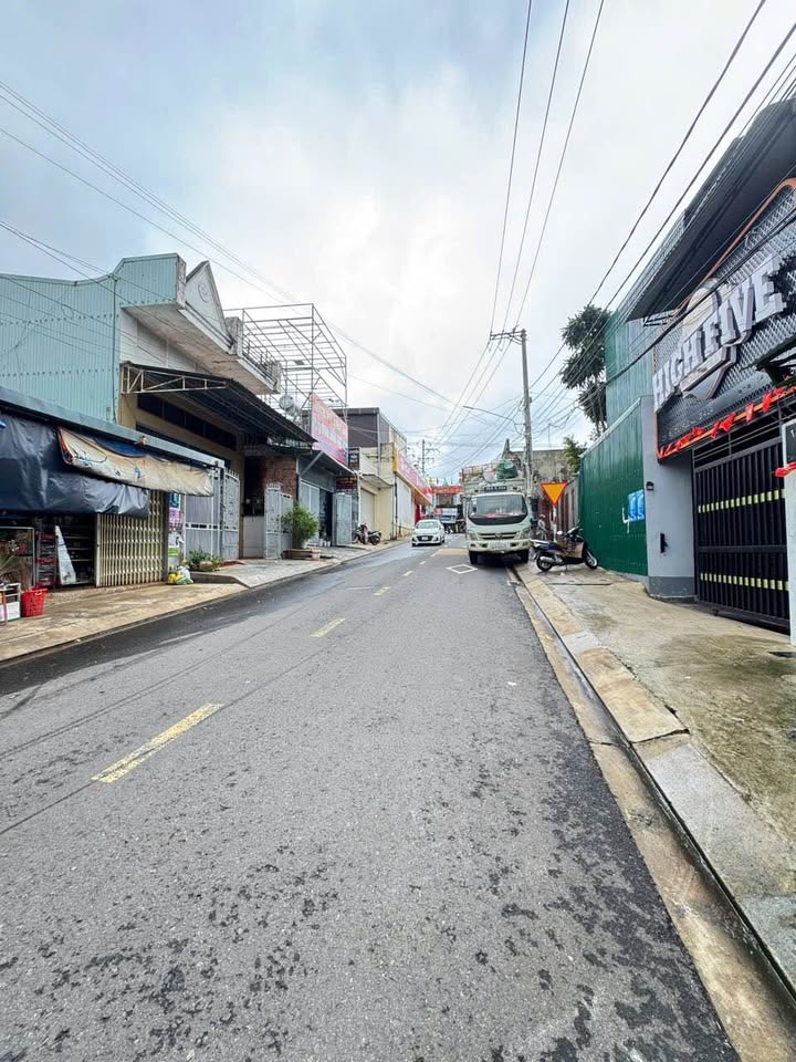 Nhà riêng Hẻm 16 Bùi Dự, Phường Hoa Lư 85m² giá 1.1 tỷ - Thương lượng tốt!