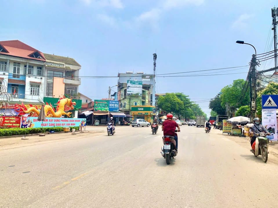 Nhà 2 tầng 100m² tại Xuân Khanh - Giá 4 tỷ, thuận tiện kinh doanh!