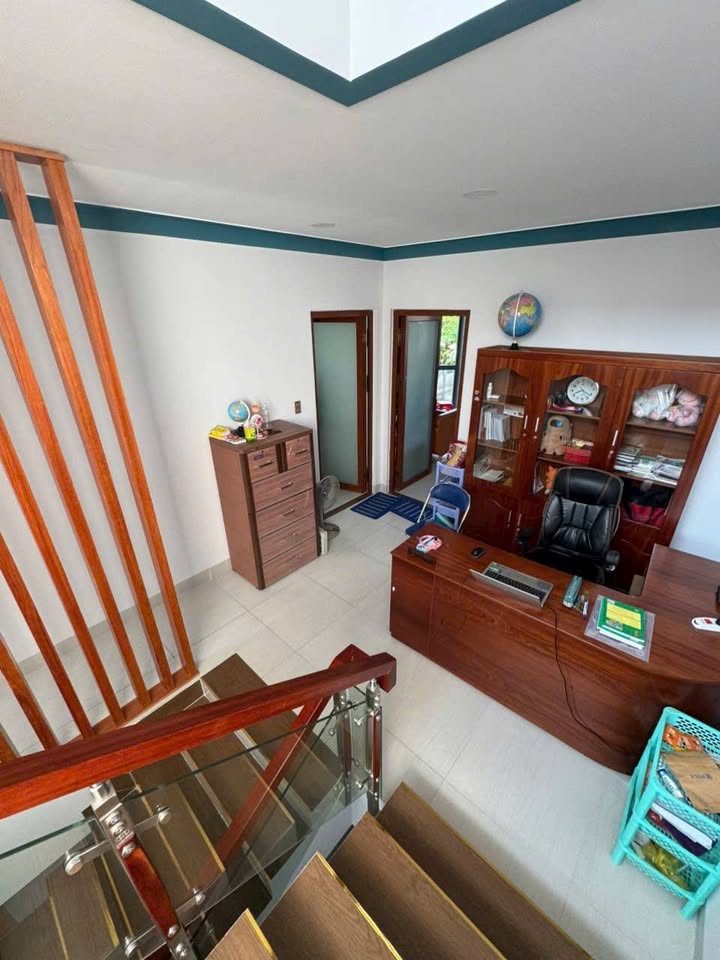 Căn góc FrontHouse 200m² KDC Cát Lái, Thủ Đức giá 18 tỷ - Đầu tư sinh lời ngay!