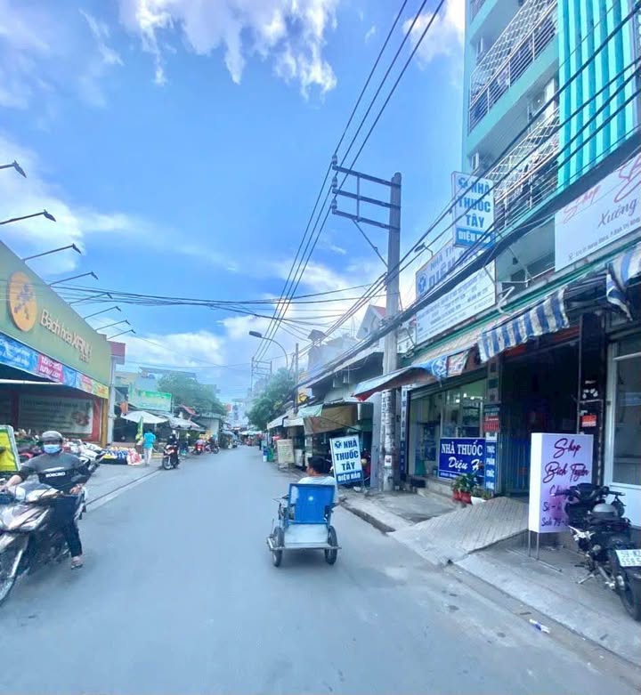 Mặt tiền kinh doanh 84m² gần chợ AEON Bình Tân - Giá chỉ 8.4 tỷ!