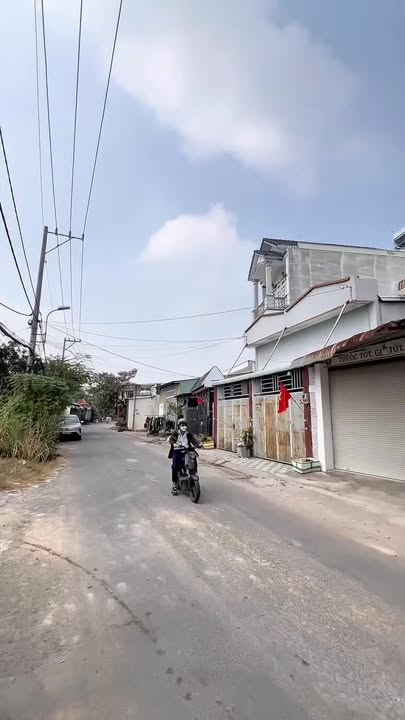 Bán Nhà Mặt Tiền Đường Nhựa Thới Tam Thôn 14, Hóc Môn - Diện tích 60m², Giá 4.29 Tỷ