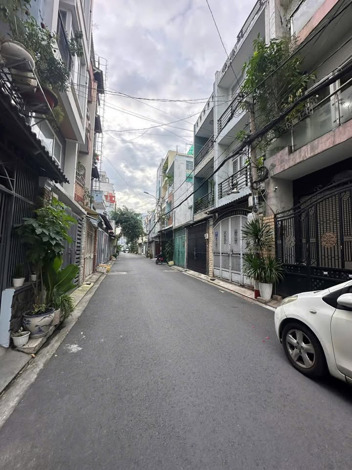 Nhà phố 60m² tại Phường Tây Thạnh, Quận Tân Phú - An ninh cao, giá tốt!