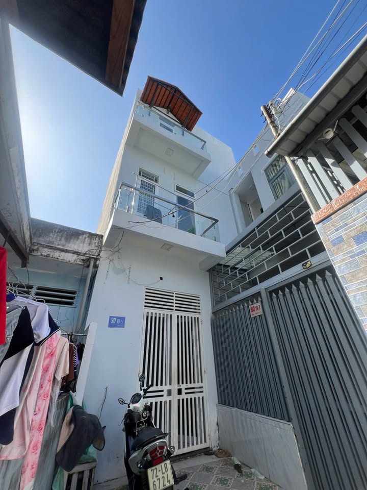 Nhà 1 trệt 2 lầu Mạc Đĩnh Chi - Phường 4, Vũng Tàu 31.8m² giá 2.9 tỷ - Chính chủ bán gấp!