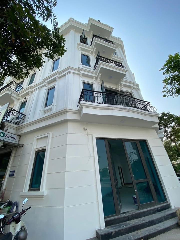 Nhà cho thuê 5 tầng Kiến Hưng Luxury 75m² - Thang máy thuận tiện