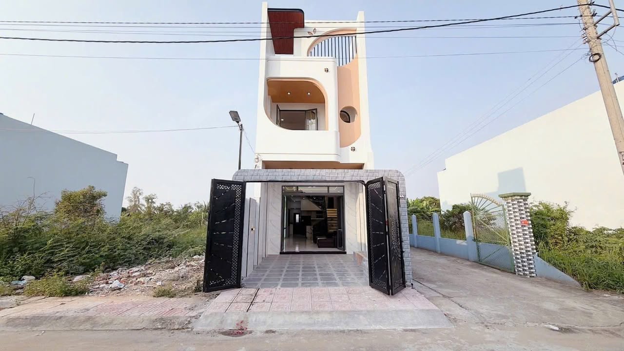 Bán nhà FrontHouse Cần Giuộc Long An 103m² giá 2.89 tỷ - Đầu tư sinh lời ngay!