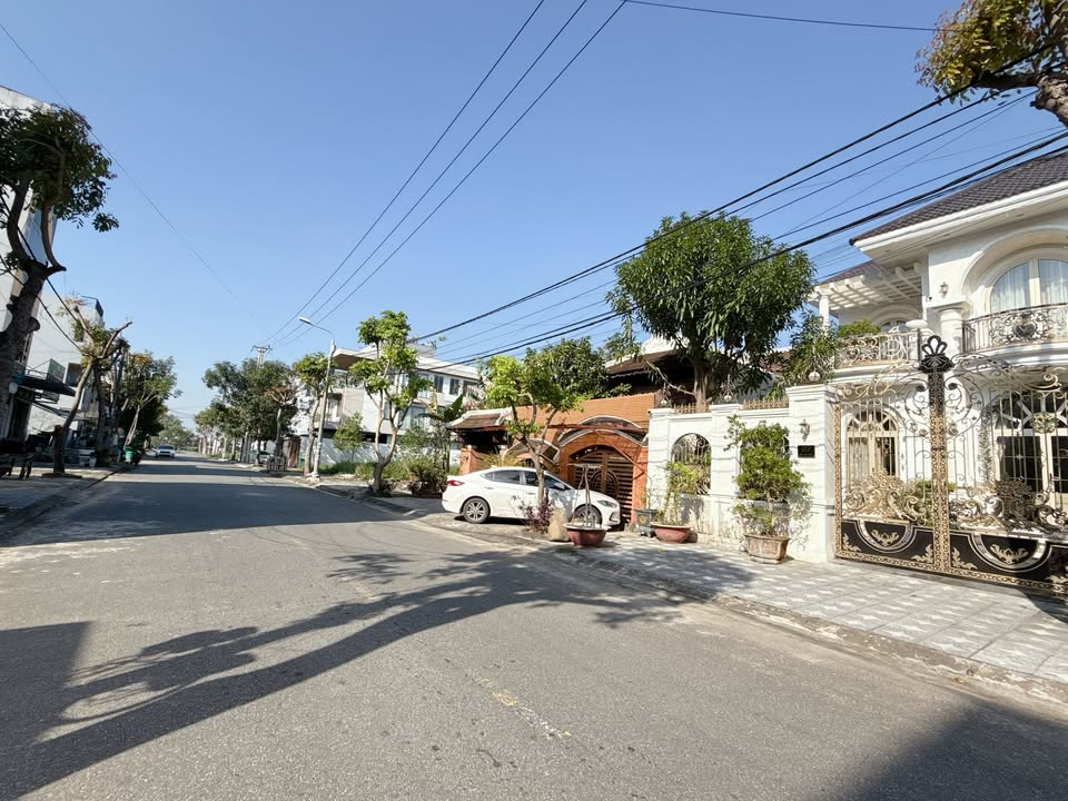 Đất nền KĐT Nam Việt Á, Đà Nẵng 100m² giá 10.5 tỷ - Vị trí đắc địa gần sông Hàn