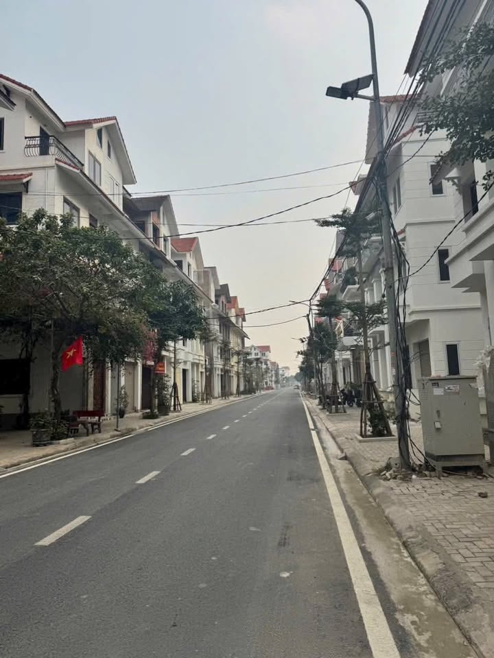 Đất dự án Kdt Cienco5 Hoài Đức 63m² giá 11.x tỷ - Cơ hội đầu tư tuyệt vời!