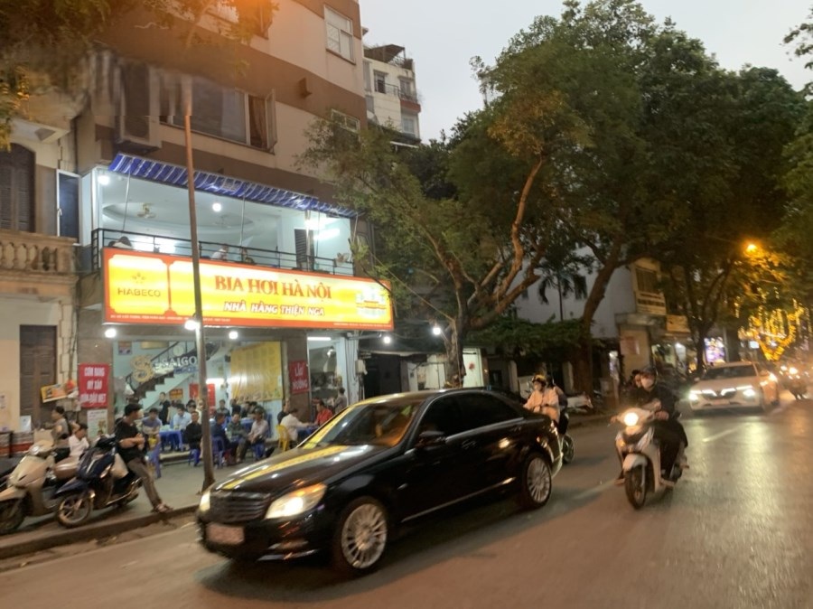 Nhà phố Láng Hạ 70m² giá 24 tỷ - Kinh doanh sinh lời cao!