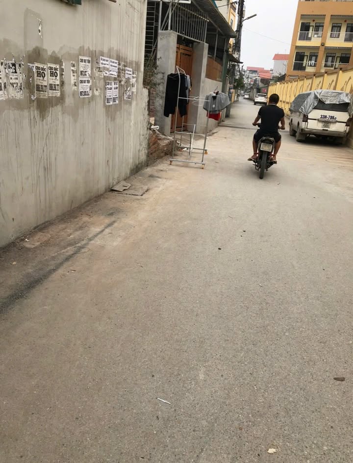 Đất nền Thị trấn Chúc Sơn, Chương Mỹ 42m² giá chỉ 3.x tỷ - Cơ hội đầu tư hấp dẫn!