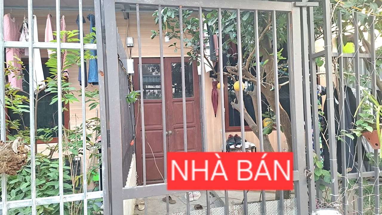 Nhà cấp 4 Cổ Nhuế 64m² giá 1 tỷ - View hồ thoáng mát