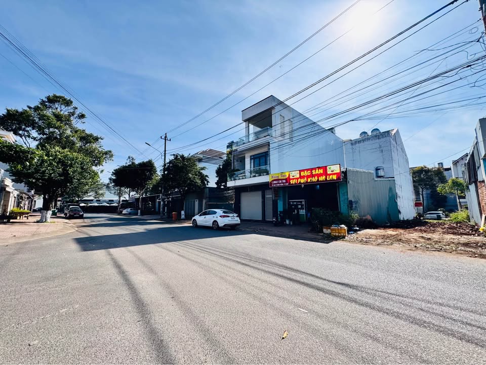 FrontHouse Lý Chính Thắng Quận 3, 106m² chỉ 8.3 tỷ - Giảm giá chốt nhanh!