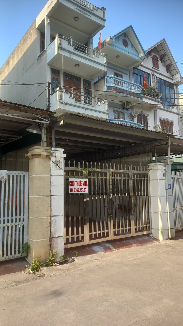 Cho thuê nhà riêng Phường Hồng Hà, Hạ Long 100m² - Giá bình dân, phù hợp gia đình đông người!