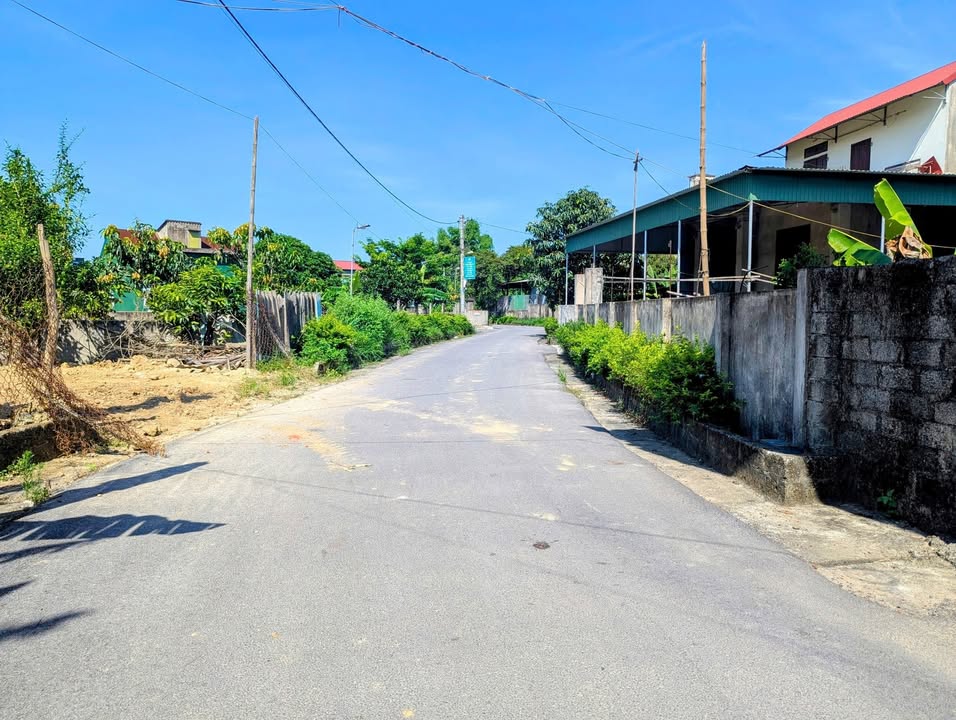 Đất thổ cư Kinh Nam Thạch Hưng 137,7m² giá 2.1 tỷ - Đường 5m thông thoáng!