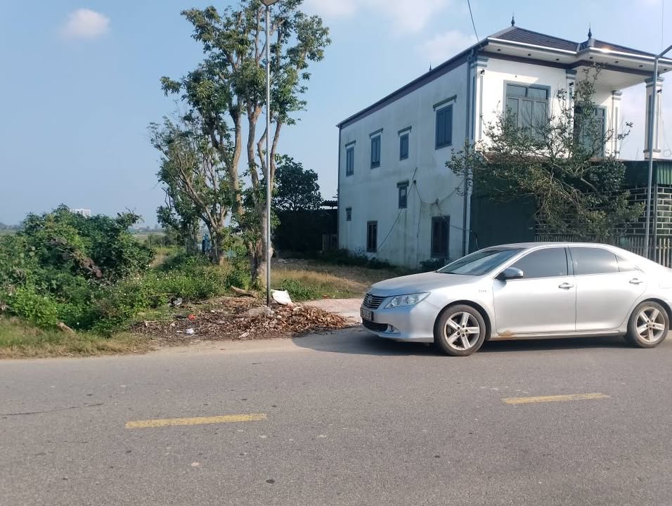 Đất nền Thạch Đài, Hà Tĩnh 160m² giá 3.6 tỷ - Vị trí vàng gần trường học!