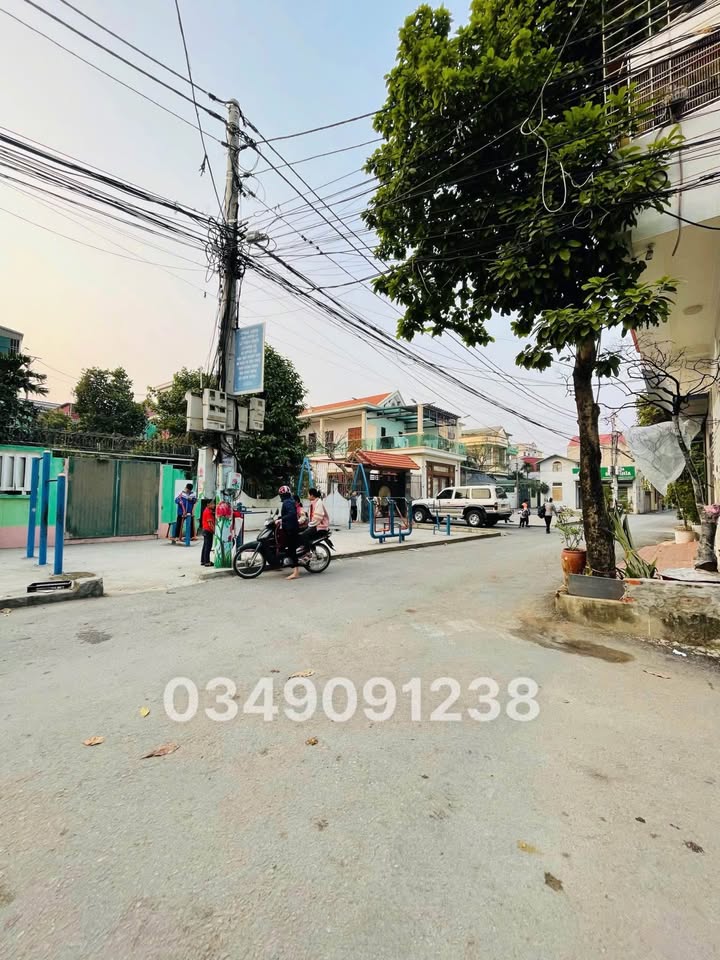 Nhà phố Lê Lai, Ngọc Lặc 40m² giá 2.x tỷ - Chính chủ bán gấp!