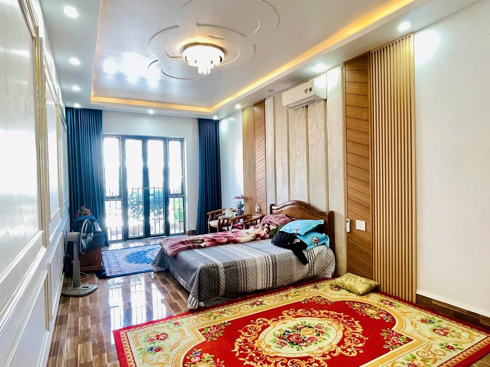 Nhà mặt đường Đằng Hải, Hải Phòng 100m² giá 10 tỷ - Thiết kế hiện đại, thang máy