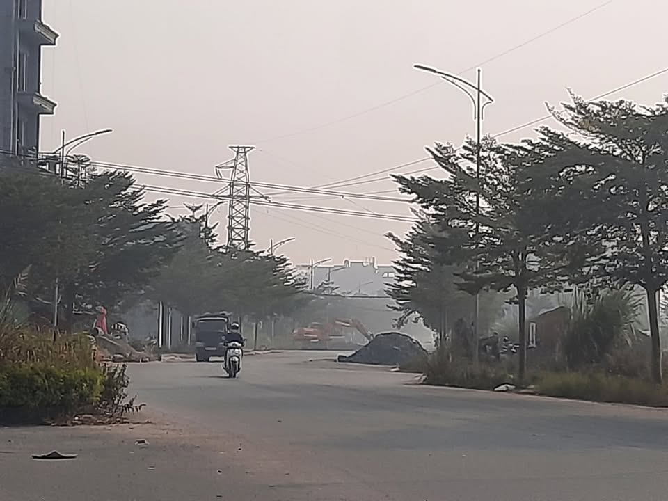 Đất mặt đường Nguyễn Lam, khu đô thị Nam Hùng 82.5m² giá chỉ 4.83 tỷ - Cơ hội đầu tư tuyệt vời!