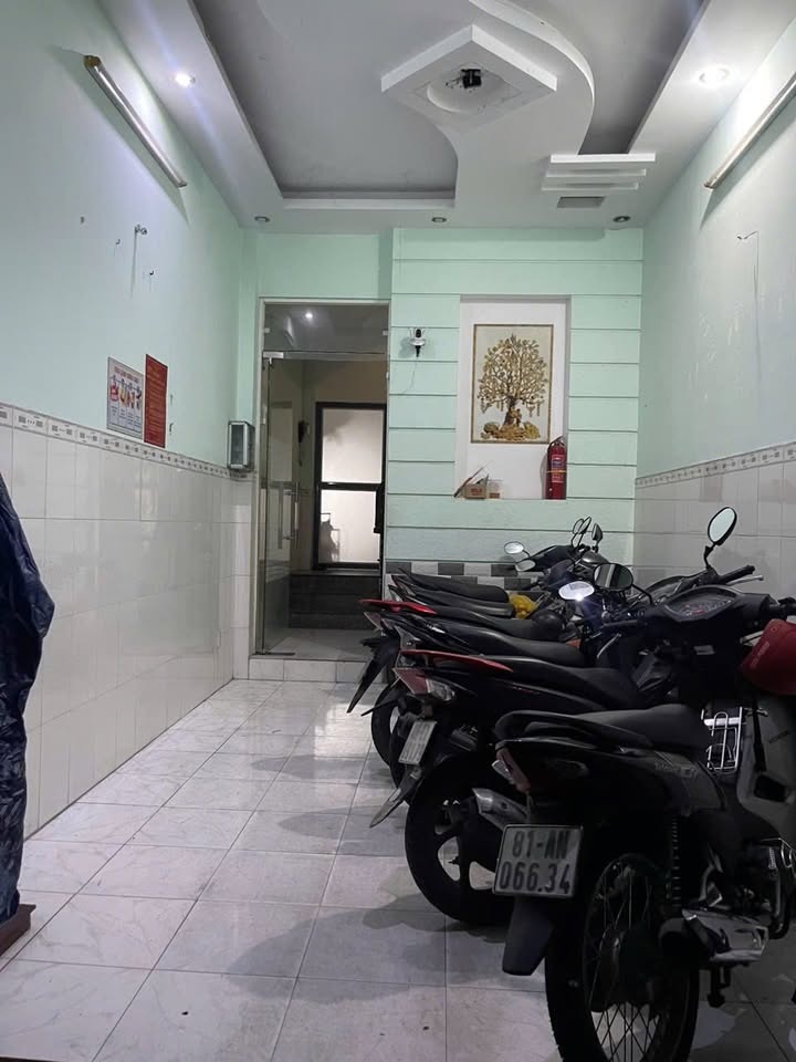 Chính chủ sang nhượng CHDV hẻm xe tải Ông Ích Khiêm, Quận 11 - Đầu tư sinh lời ngay!