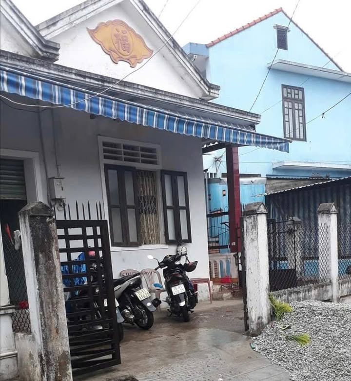 Nhà cấp 4 cho thuê tại Đào Duy Anh, 153m² chỉ 4 triệu - Tiện nghi đầy đủ!