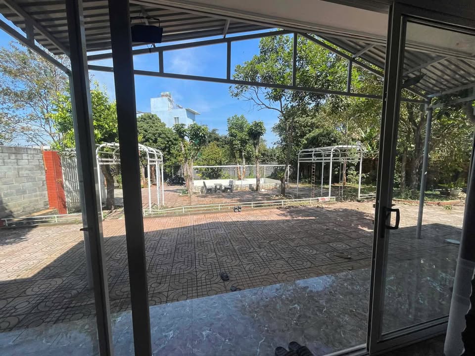 Nhà cho thuê tại Lê Thị Riêng, Buôn Ma Thuột 1000m² - Không gian sống yên bình!