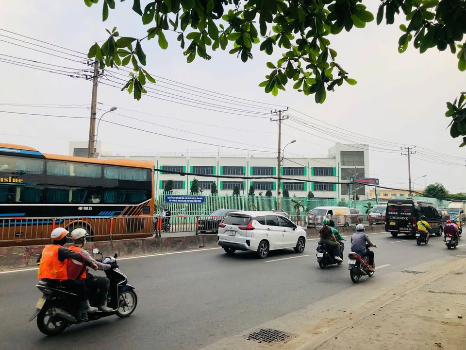 Cho thuê nhà mặt tiền Vạn Phúc City 80m² giá chỉ 6 triệu - Địa điểm kinh doanh lý tưởng!