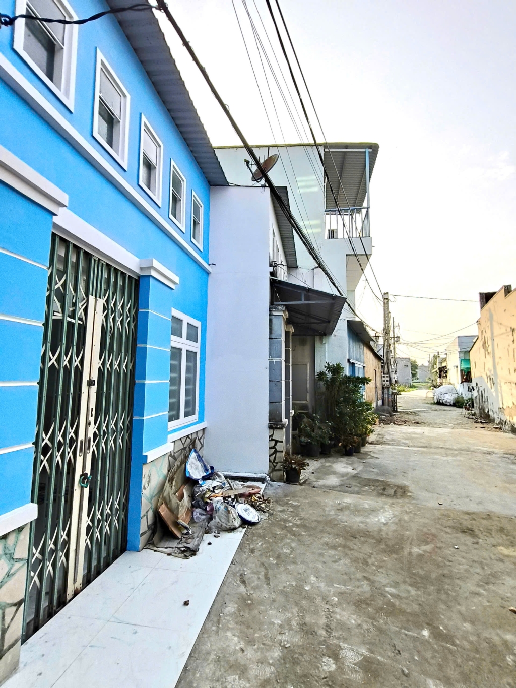 Nhà riêng đường ô tô Xã Mỹ Hạnh Nam 31m² giá 495 triệu - Vị trí đẹp, an ninh tốt!