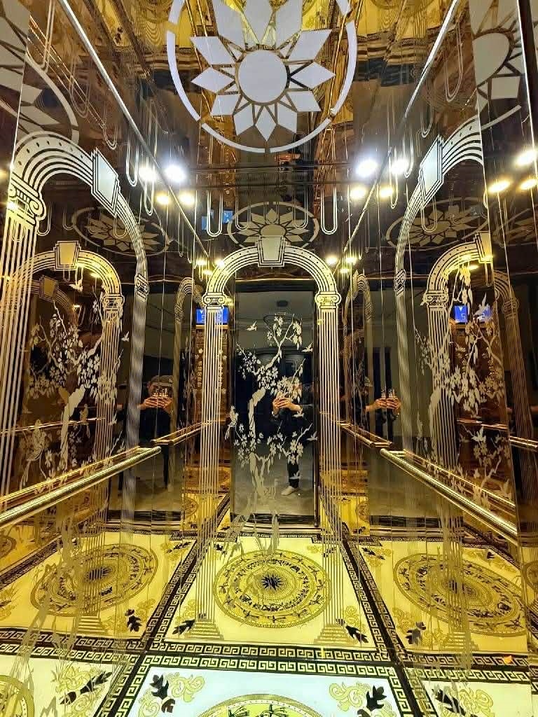 Nhà phố Trần Khát Chân 42m² giá 12 tỷ - Lô góc thang máy sang trọng