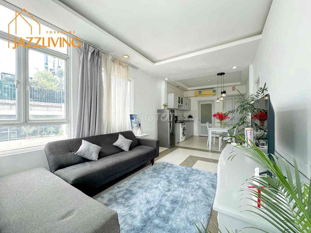 Căn hộ 2PN ngay Thành Thái Quận 10, 80m² - Full nội thất đẹp như hình!