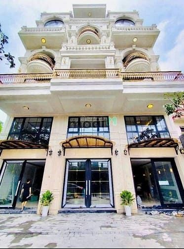 Biệt thự mini mặt phố Đàm Quang Trung 70m² giá 28.6 tỷ - Đầu tư sinh lời tuyệt vời!