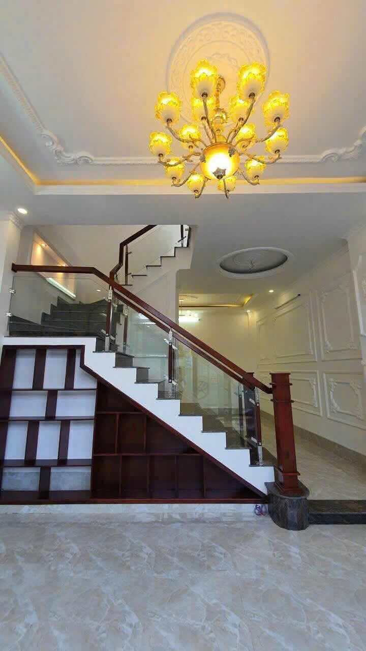 Nhà cho thuê 1 trệt 2 lầu, Trần Nam Phú, 45m² giá 12 triệu - Kinh doanh đa ngành nghề