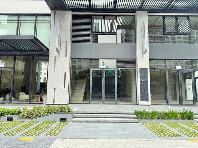 Shophouse Nguyễn Lương Bằng Quận 7 117m² giá 78 triệu - Mặt tiền đường lớn thuận lợi