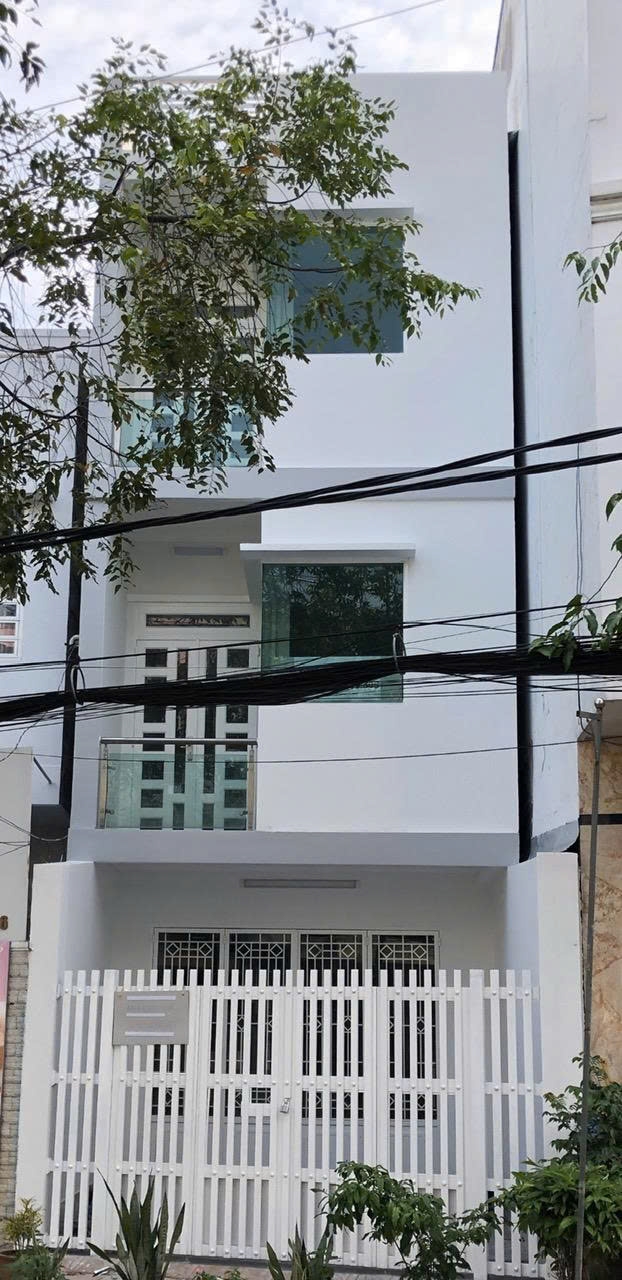 Cho thuê nhà mặt tiền đường Lê Bình, quận Ninh Kiều 67.5m² - Vị trí đắc địa gần 3 tháng 2!