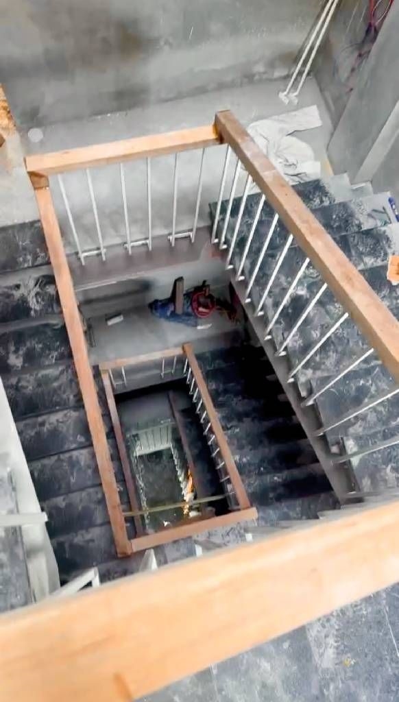 Nhà 6 tầng Phan Đình Phùng 35m² giá 13.7 tỷ - Sẵn sàng vào ở!