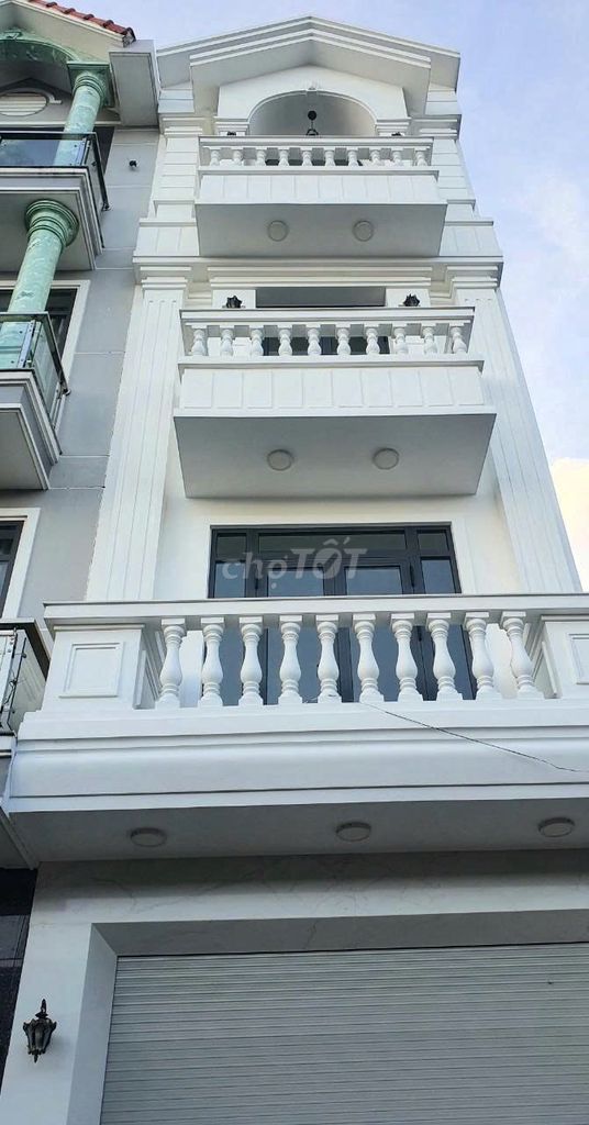 Nhà cho thuê mặt tiền Đường Số 8, Cư xá Chu Văn An, 72m² - Phù hợp cho kinh doanh!