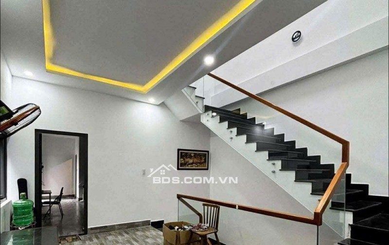 Nhà 3 tầng mặt tiền đường Chơn Tâm 5, Đà Nẵng 117m² giá 6.48 tỷ - Gần ĐH Sư Phạm