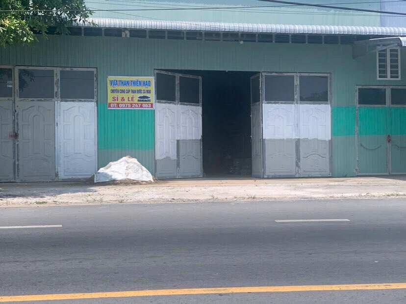 Cho thuê kho 350 m² mặt tiền Nguyễn Văn Linh, quận Bình Thủy chỉ 12 triệu